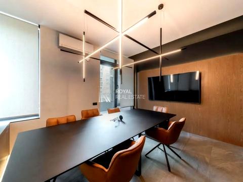 комерційна за адресою Івана Федорова вул., 2-А