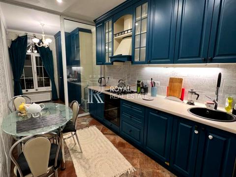 квартира за адресою Дмитра Луценка вул. (Крейсера "Аврора"), 10