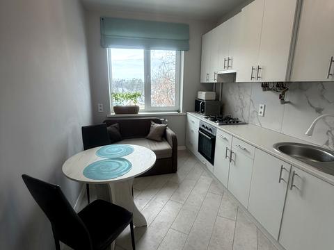 квартира за адресою Українська вул., 85-В