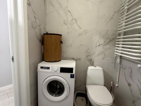 квартира за адресою Українська вул., 85-В