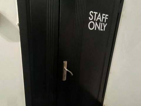 комерційна за адресою Костюринський пров., 2