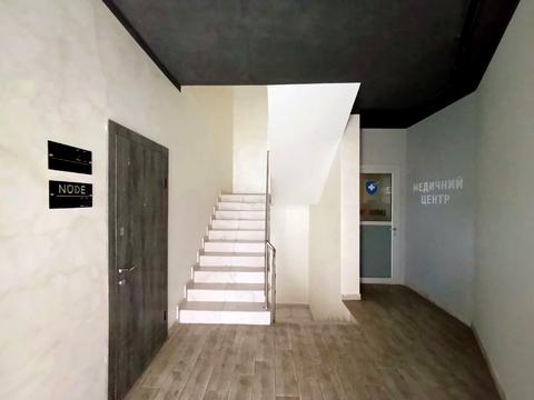 комерційна за адресою Грушевського вул., 51