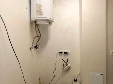 комерційна за адресою Грушевського вул., 51