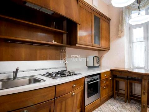 квартира за адресою Банкова вул., 1/10