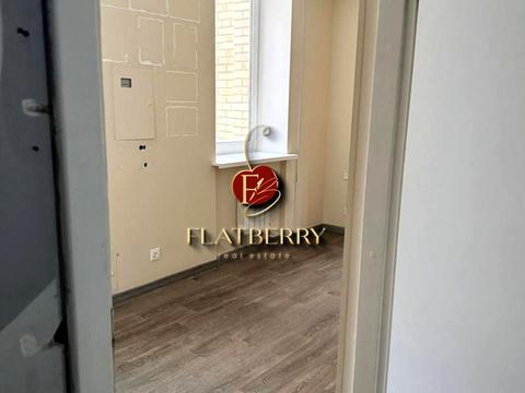 комерційна за адресою Богдана Хмельницького вул., 57Б