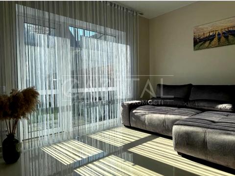 будинок за адресою 192-га Садова вул.