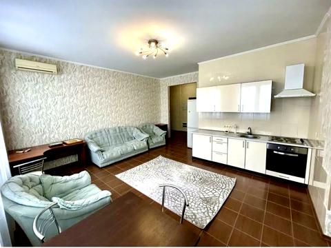 квартира за адресою Срібнокільська вул., 3-В