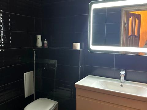 квартира за адресою Джорджа Вашингтона вул. (Батальна), 4а к3