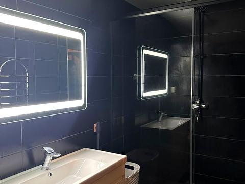 квартира за адресою Джорджа Вашингтона вул. (Батальна), 4а к3