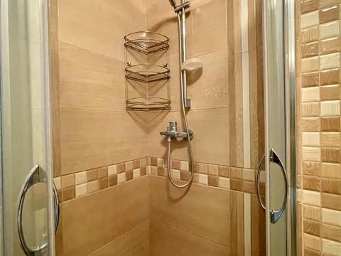 квартира за адресою Кленова вул., 45-А