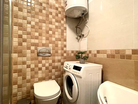 квартира за адресою Кленова вул., 45-А