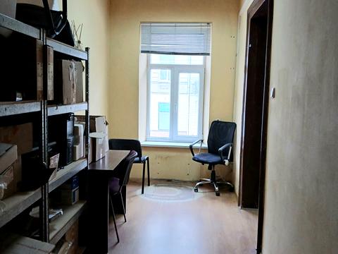 комерційна за адресою Городоцька вул., 107