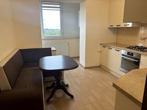 квартира за адресою Потічна вул., 1-Д