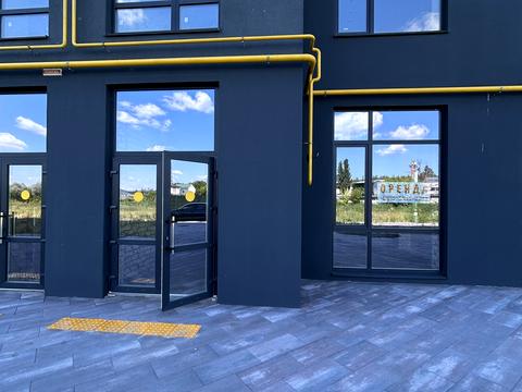 комерційна за адресою Івана Кожедуба вул., (Будинок 3)