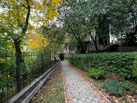 будинок за адресою Менделєєва вул., 65