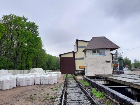 комерційна за адресою Заводська, 15