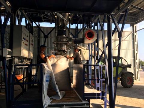 комерційна за адресою Заводська, 15