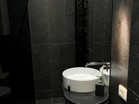 квартира за адресою Набережна Перемоги вул., 68-А