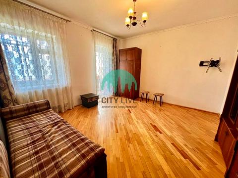 квартира за адресою Молодіжна вул., 44/44а