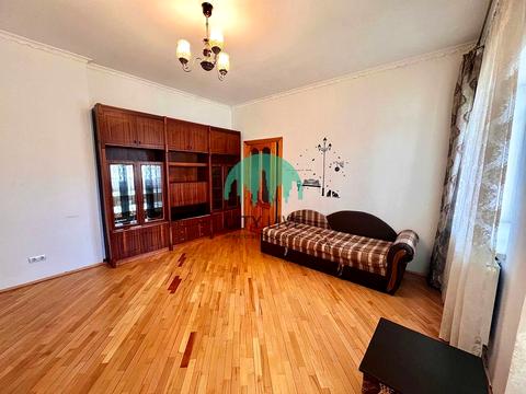 квартира за адресою Молодіжна вул., 44/44а