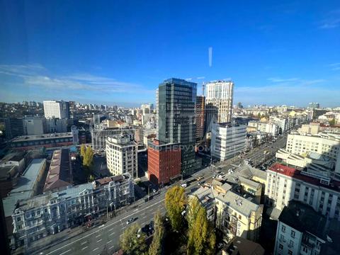 комерційна за адресою Велика Васильківська вул. (Червоноармійська), 72