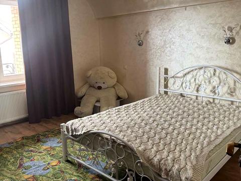 будинок за адресою с. Петропавлівська Борщагівка, Княгині Ольги вул.