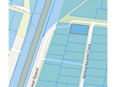 участок по адресу с. Малые Подлески, стуса, 17