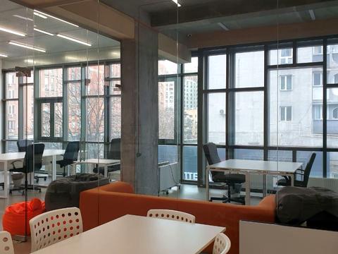 коммерческая по адресу Златоустовская ул., 25