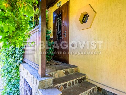 дом по адресу Озерна