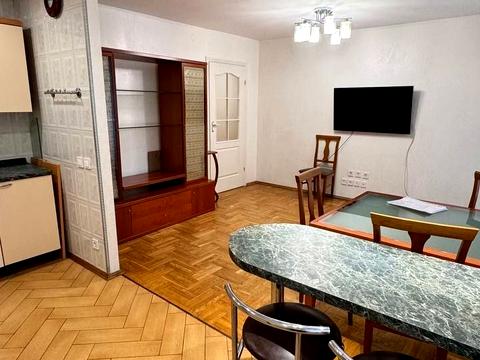 квартира за адресою Писаржевського вул., 2