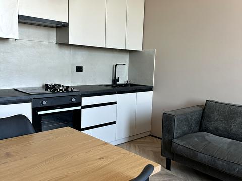 квартира по адресу Леоніда Каденюка ул., 4