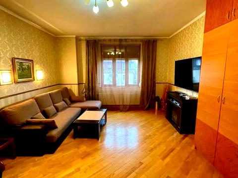 квартира за адресою Богдана Хмельницького вул., 82