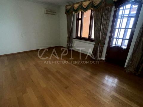 будинок за адресою смт. Глеваха, Посольська