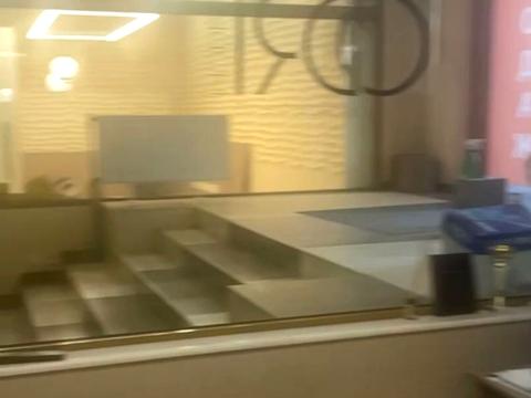 комерційна за адресою Івана Луценка пров., 21/23