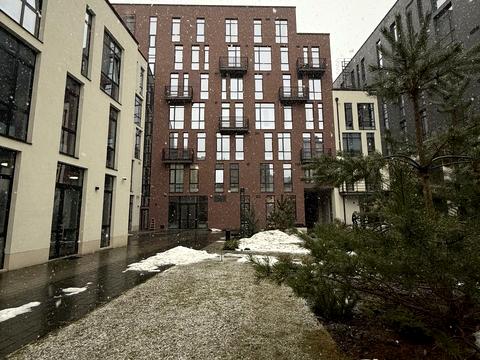 комерційна за адресою Газова вул., 7