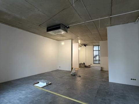 комерційна за адресою Газова вул., 7