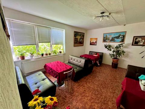 будинок за адресою Шкільна, 2