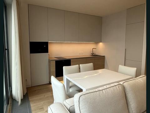 квартира за адресою Набережна Перемоги вул., 7