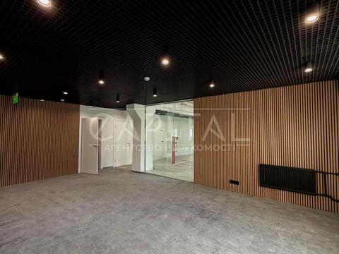 комерційна за адресою Князів Острозьких вул. (Московська), 23