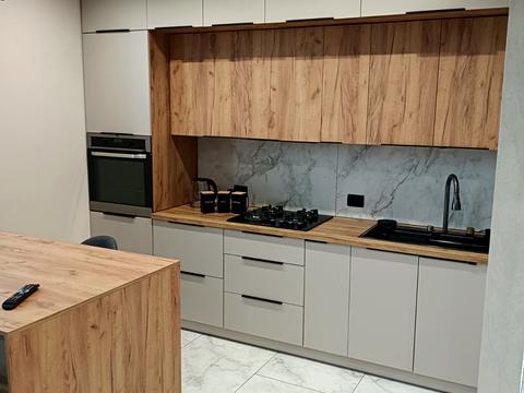 квартира за адресою Шептицького вул., 121