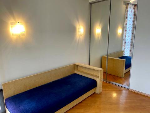 квартира за адресою Дніпро, Старокозацька вул. (Комсомольська), 54