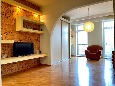 квартира за адресою Дніпро, Старокозацька вул. (Комсомольська), 54