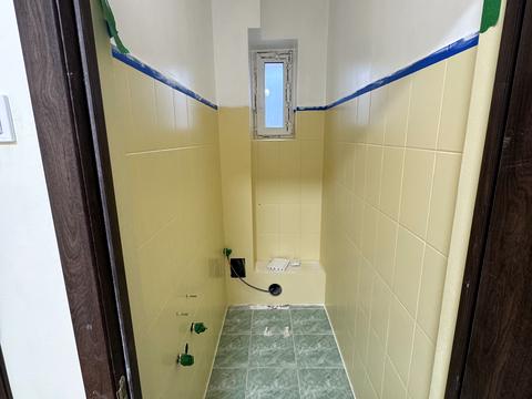 комерційна за адресою черкаська, 6