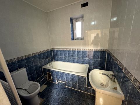 комерційна за адресою черкаська, 6