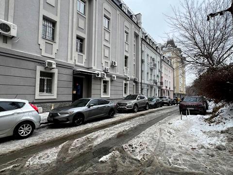 комерційна за адресою Киянівський пров., 3-7