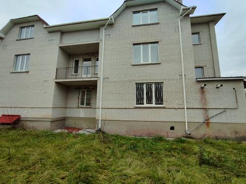 комерційна за адресою майдан Короленка пл., 5