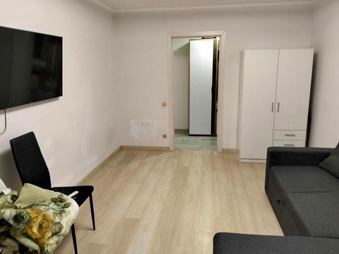 квартира по адресу Глинянский Тракт ул., 1А