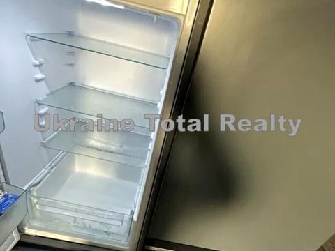 квартира за адресою Андрія Верхогляда вул. (Михайла Драгомирова), 14-А