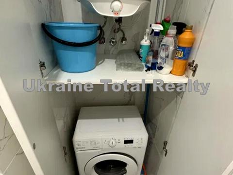 квартира за адресою Андрія Верхогляда вул. (Михайла Драгомирова), 14-А