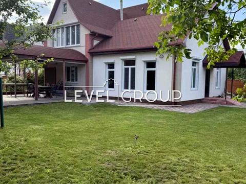 дом по адресу армійська, 10